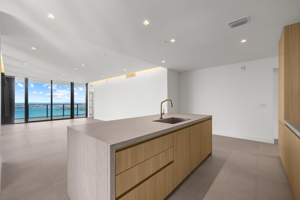 700 Ne 24th Street - Photo 12