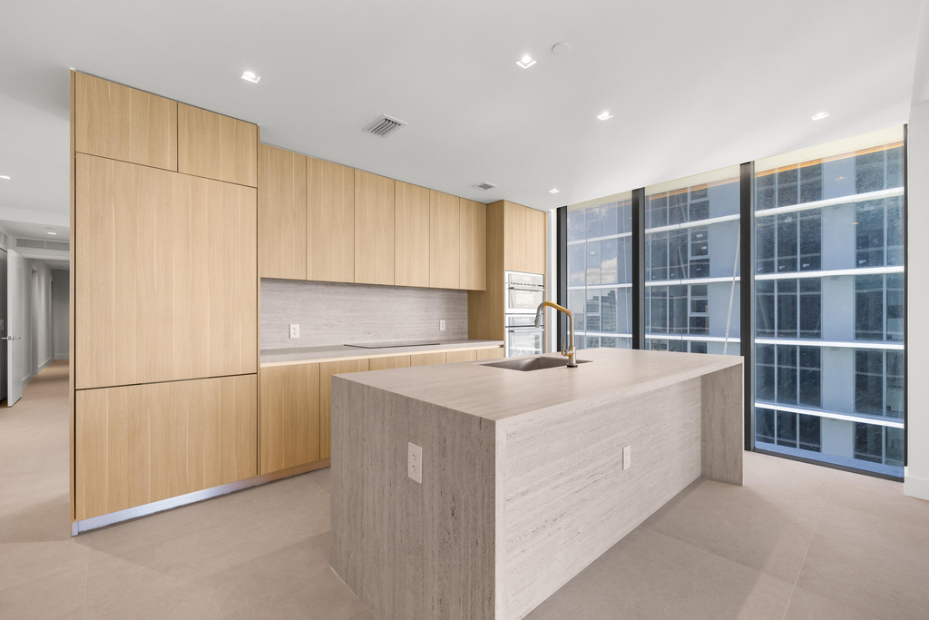 700 Ne 24th Street - Photo 10