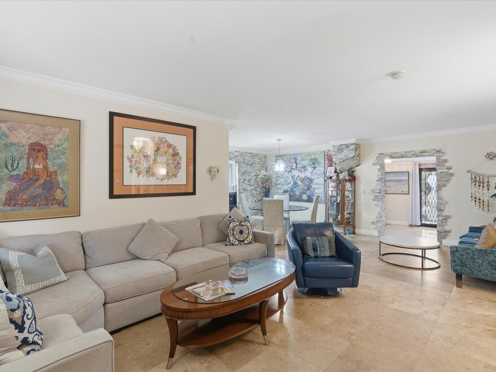 707 Sw 3rd Avenue - Photo 10