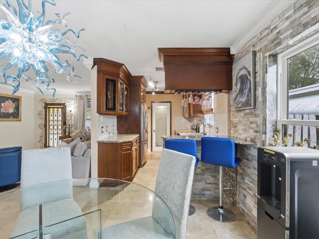 707 Sw 3rd Avenue - Photo 13