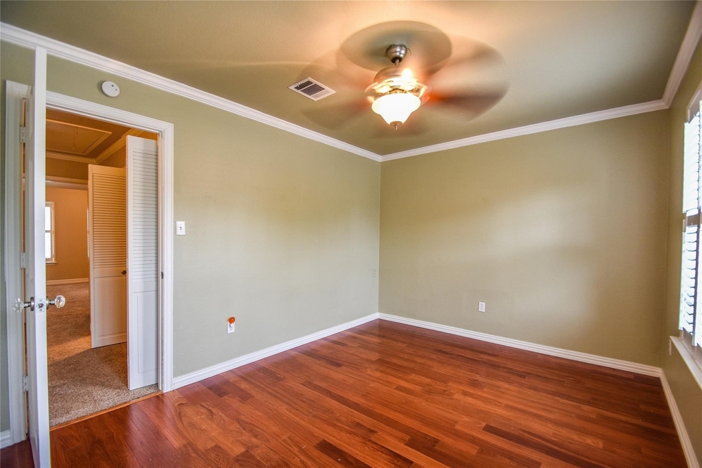 87 Winchester Drive - Photo 18