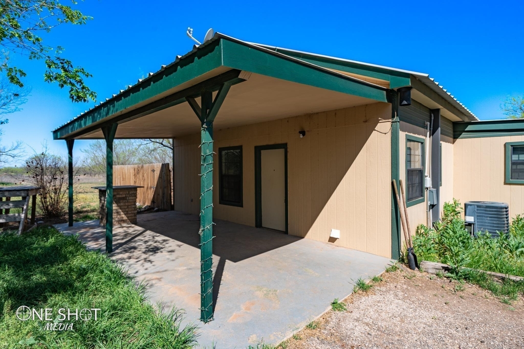 542 Mccartney Lane - Photo 1