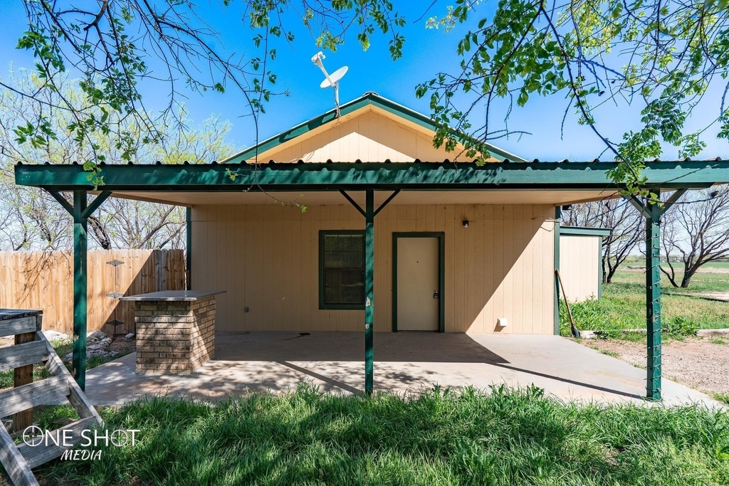 542 Mccartney Lane - Photo 2