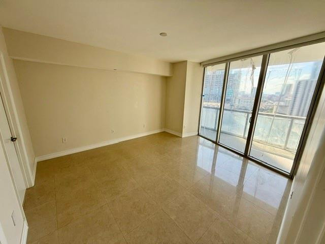 465 Brickell Avenue - Photo 32