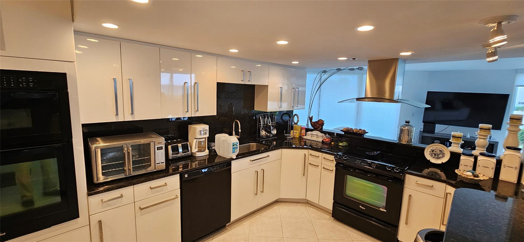 2575 S Ocean Boulevard - Photo 11