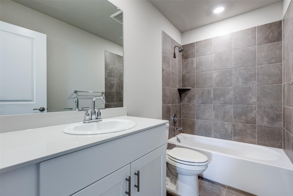 204 Travine Drive - Photo 17