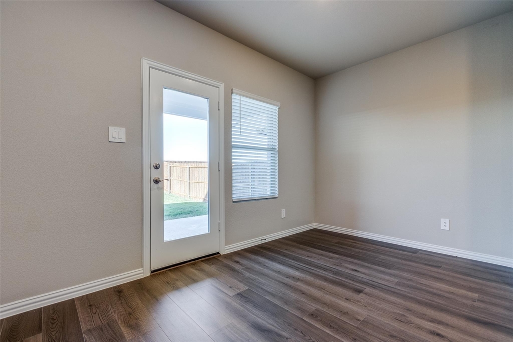 204 Travine Drive - Photo 12