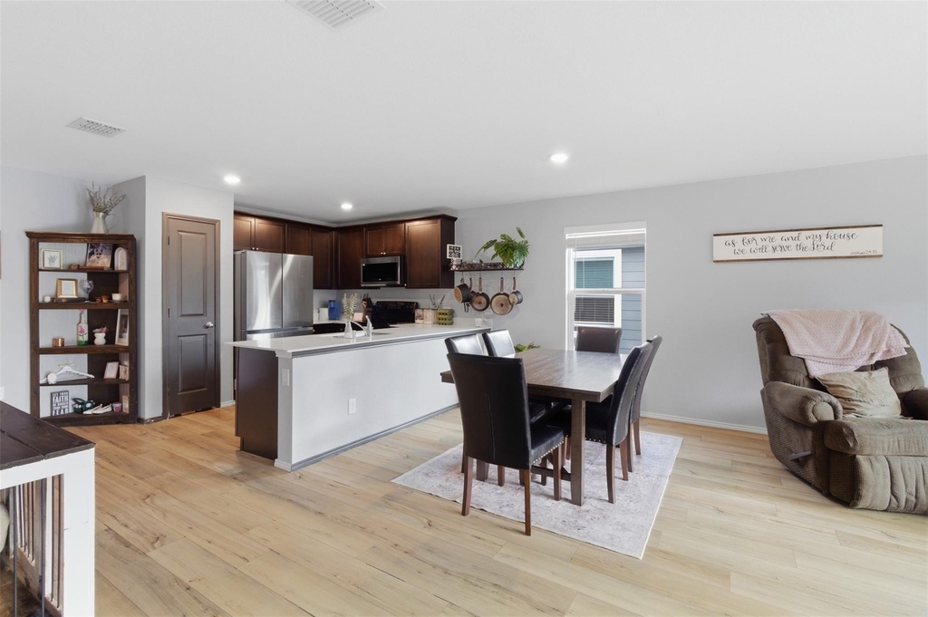 5309 Lavender Drive - Photo 4