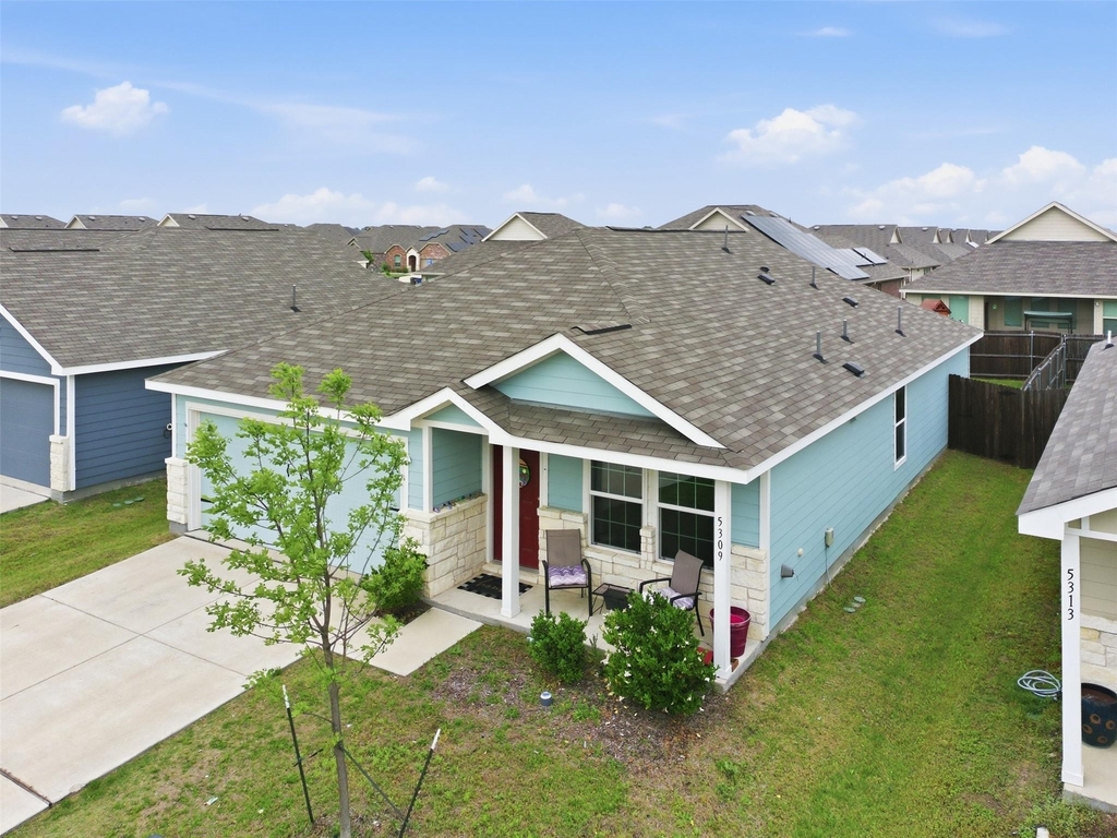 5309 Lavender Drive - Photo 1