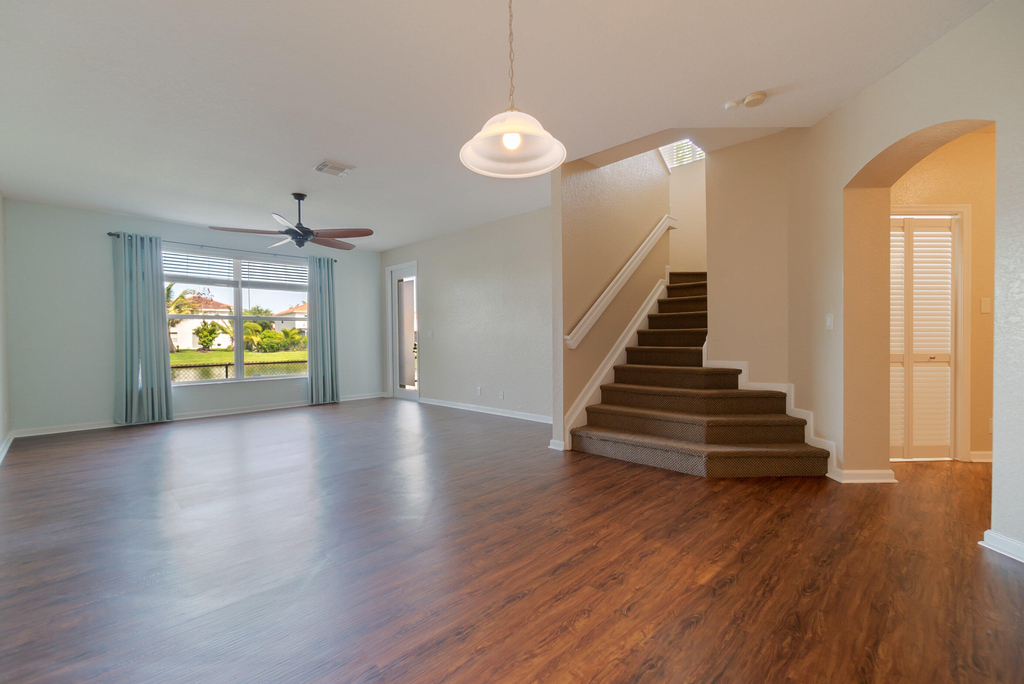 2146 Oakmont Drive - Photo 9