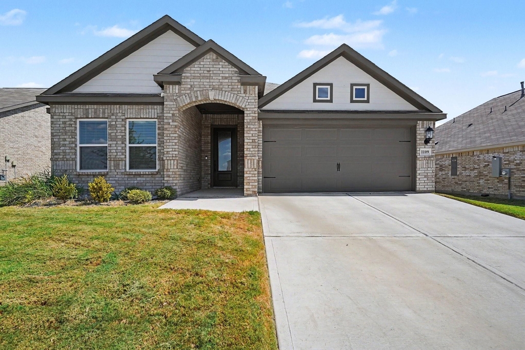 1109 Costa Vista Trail - Photo 0