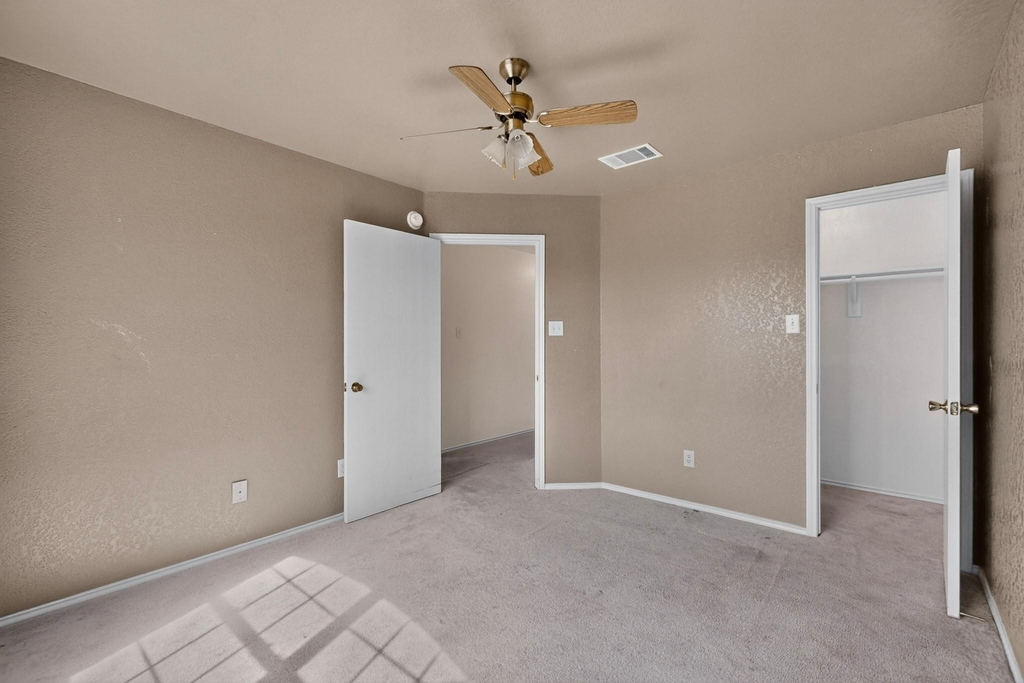 5201 Holster Drive - Photo 24