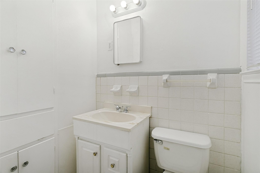 5133 Susan Lee Lane - Photo 7