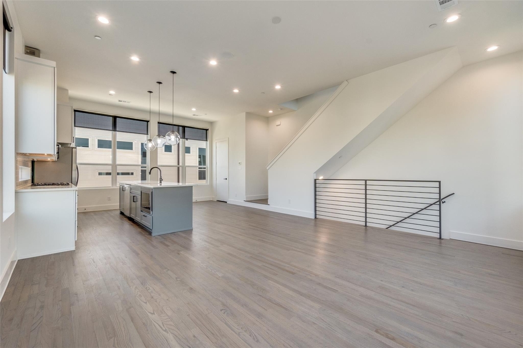 4718 Bryan Street - Photo 1