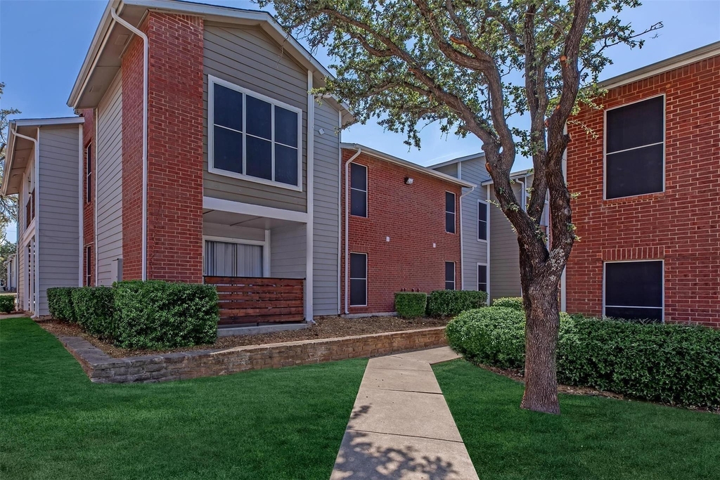 1826 Esters Road - Photo 34