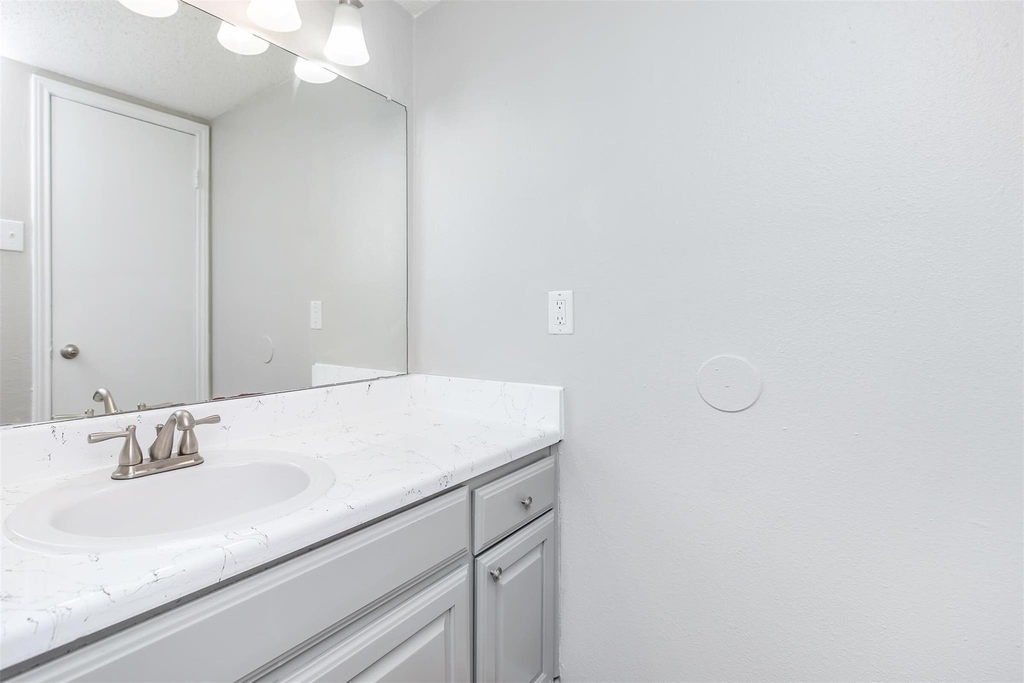 1826 Esters Road - Photo 29