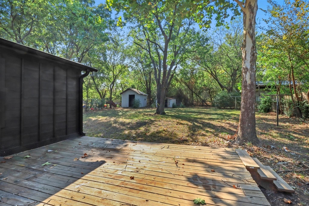 1415 Snyder Street - Photo 15