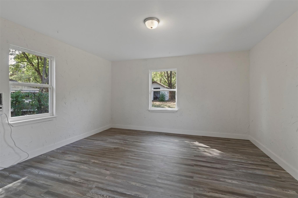 1415 Snyder Street - Photo 13