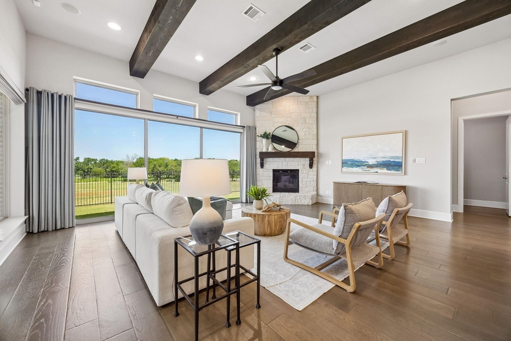 4550 Honeyvine Lane - Photo 5