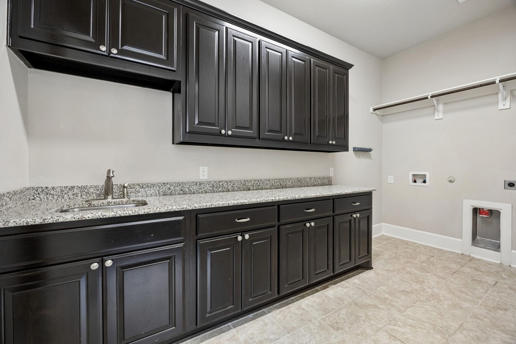 4550 Honeyvine Lane - Photo 22