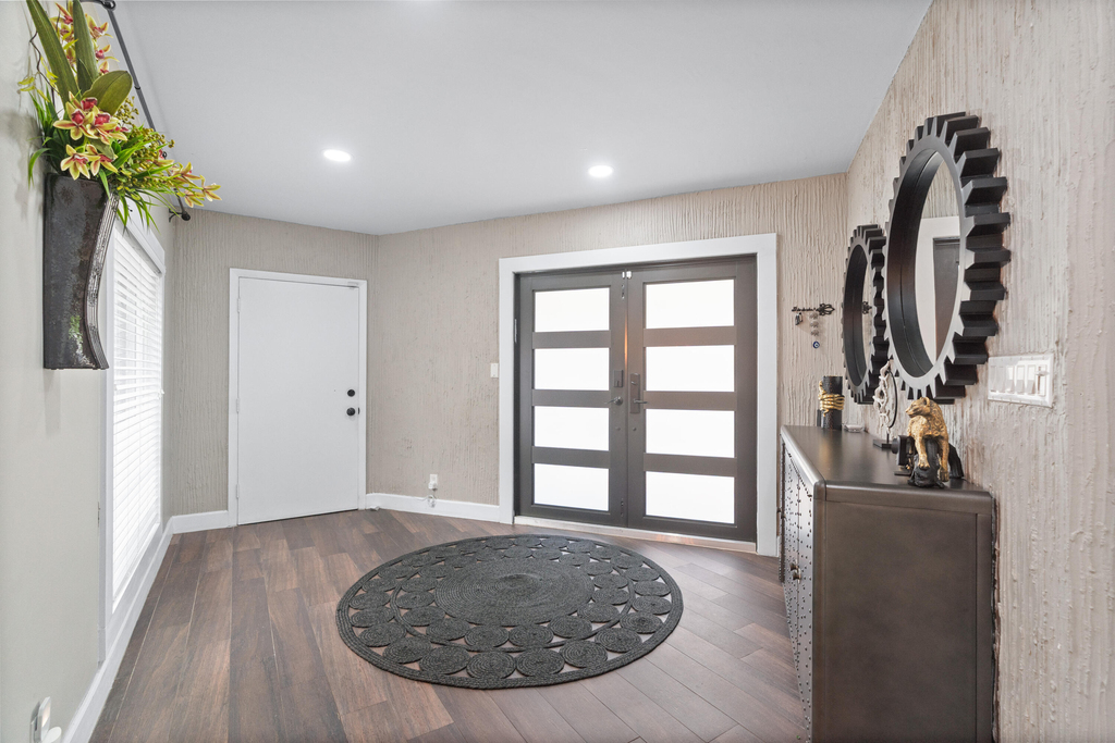 6106 Royal Poinciana Lane - Photo 1