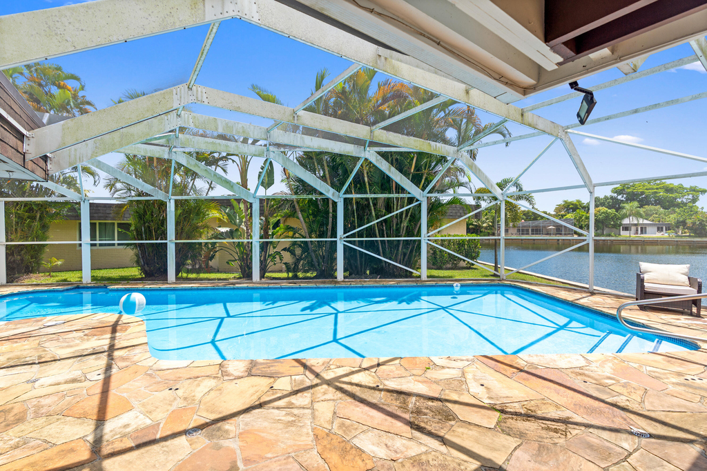 6106 Royal Poinciana Lane - Photo 37