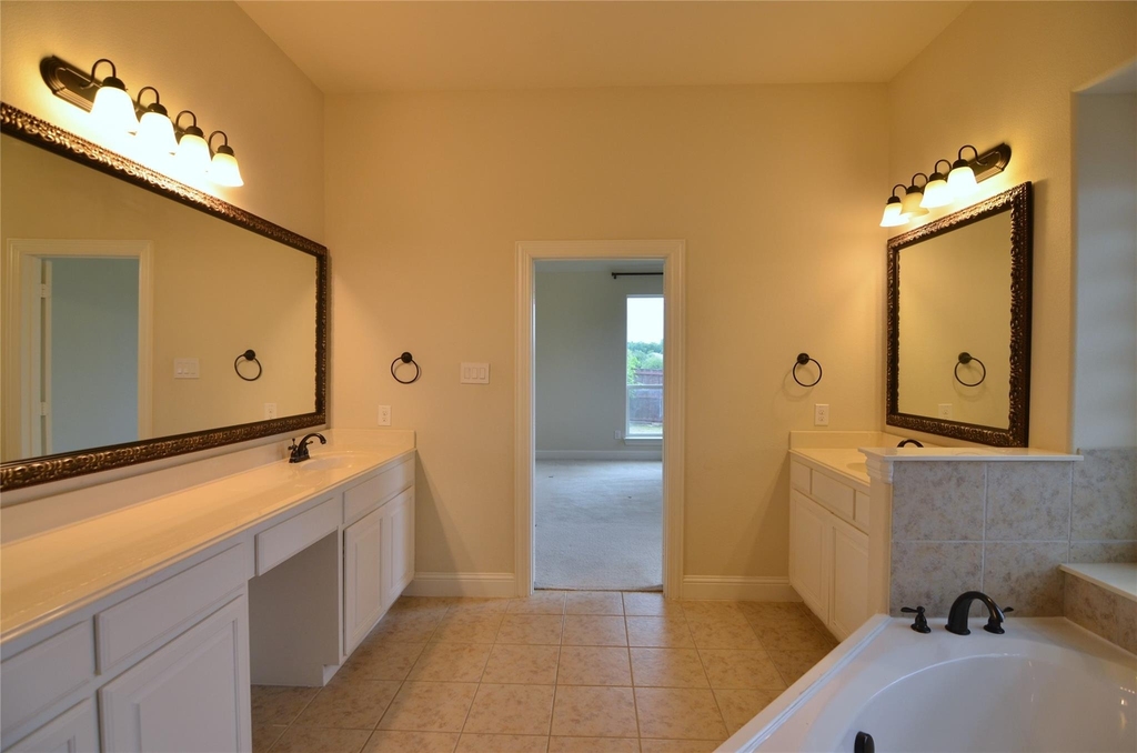 700 Addie Lane - Photo 14