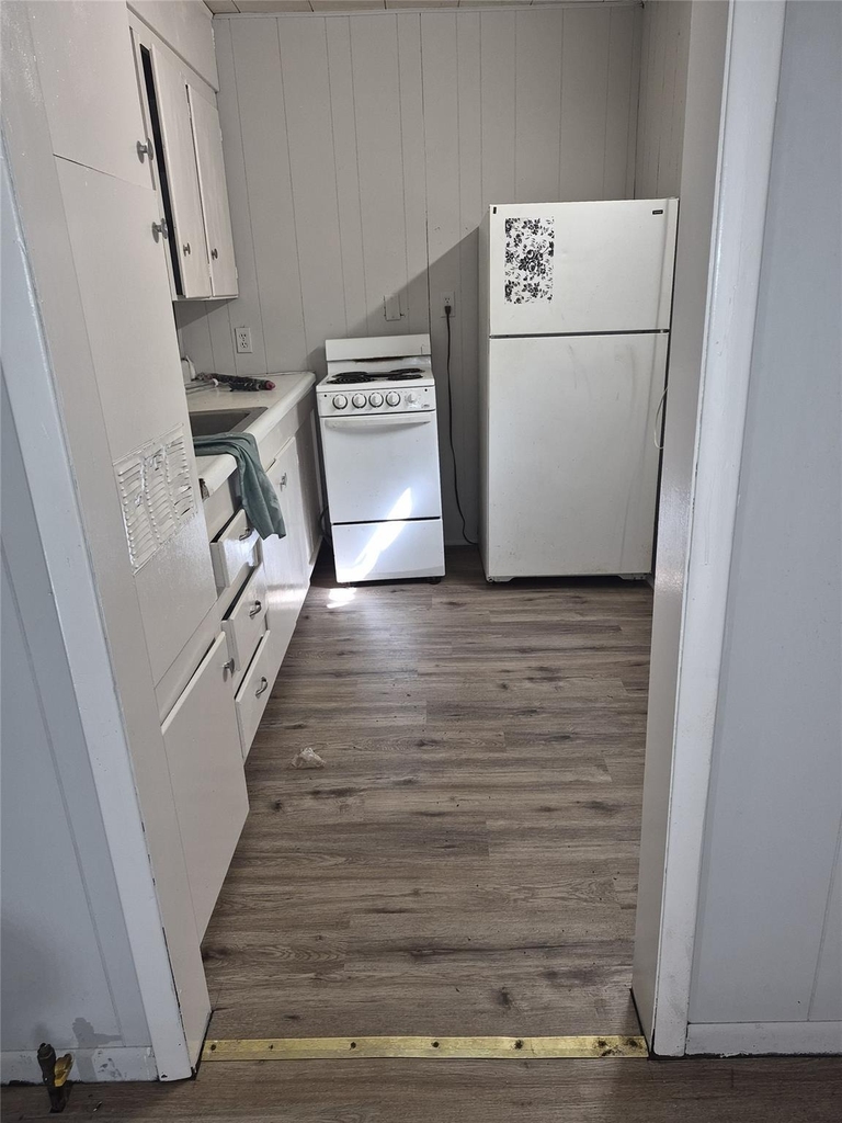 2515 Denison Street - Photo 0