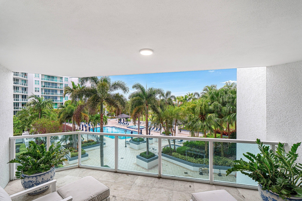 550 Se Mizner Boulevard - Photo 42