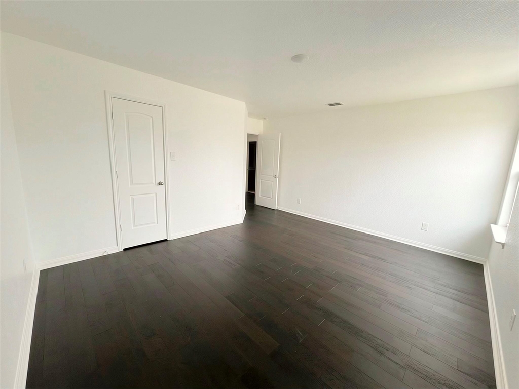 4405 Elderberry Street - Photo 14