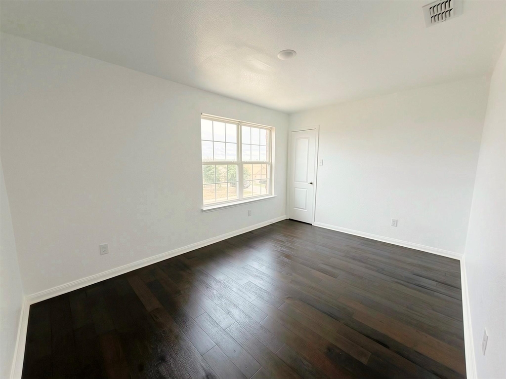 4405 Elderberry Street - Photo 16