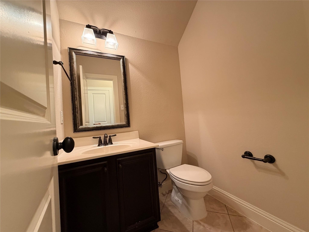 950 Brook Forest Lane - Photo 3