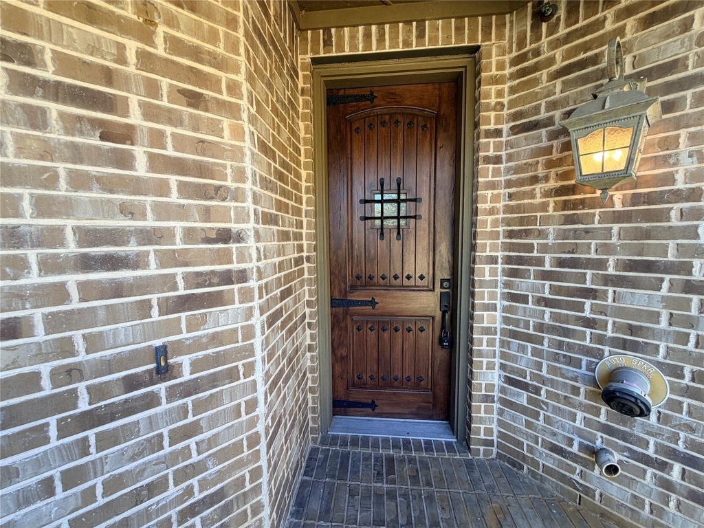 950 Brook Forest Lane - Photo 2