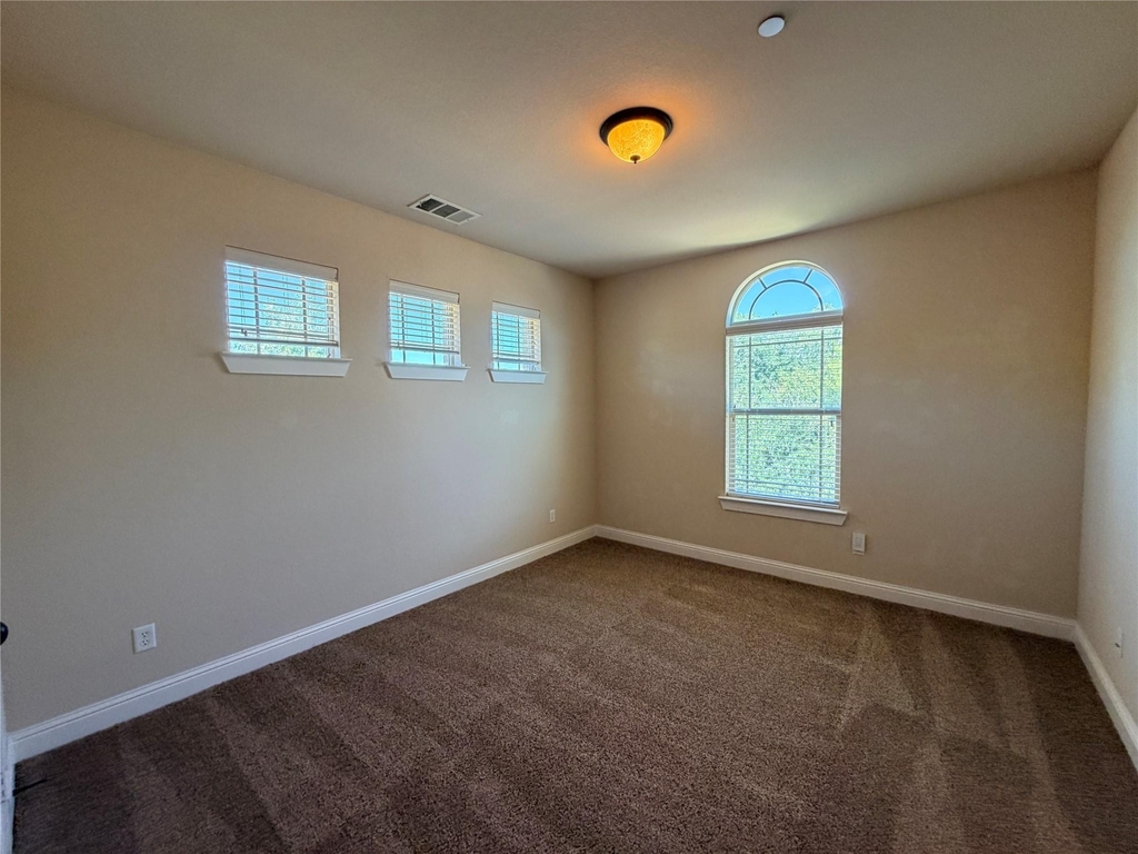 950 Brook Forest Lane - Photo 18
