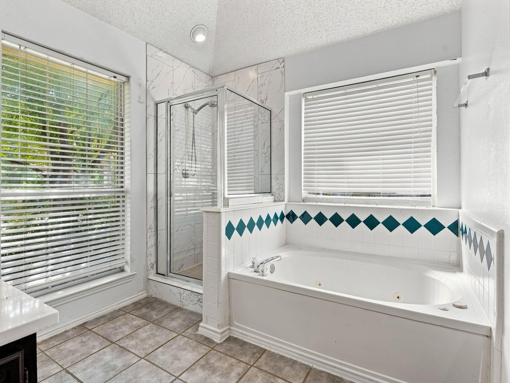 8201 Pacific Street - Photo 19