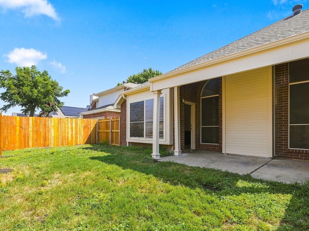 8201 Pacific Street - Photo 27