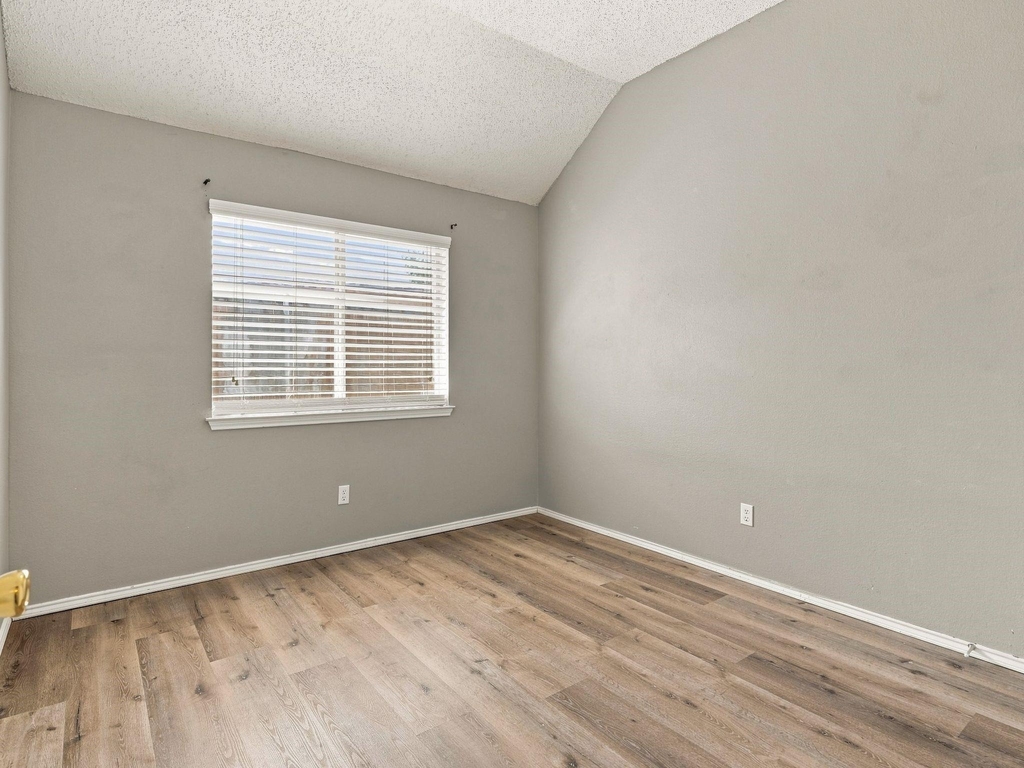 8201 Pacific Street - Photo 21