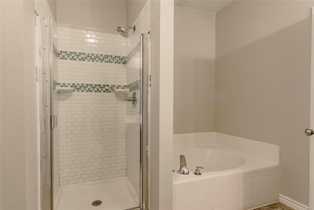 8915 Wild Rose Lane - Photo 21