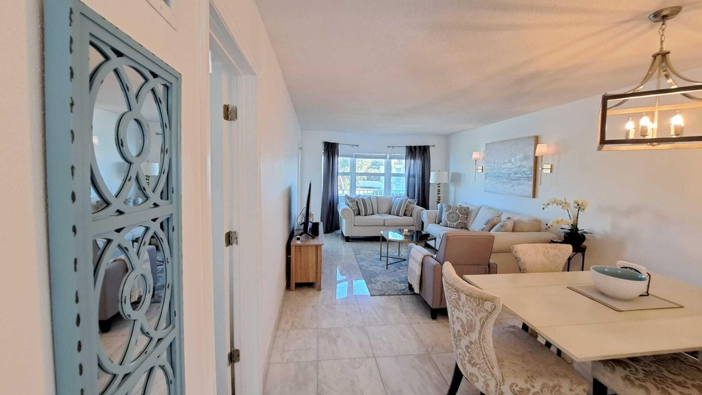 1445 Se 15th Court - Photo 13