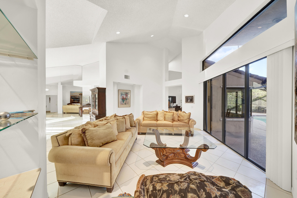 20513 Sausalito Drive - Photo 15