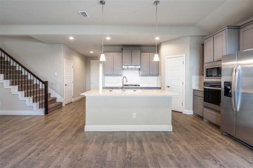 1517 Razorbill Road - Photo 3