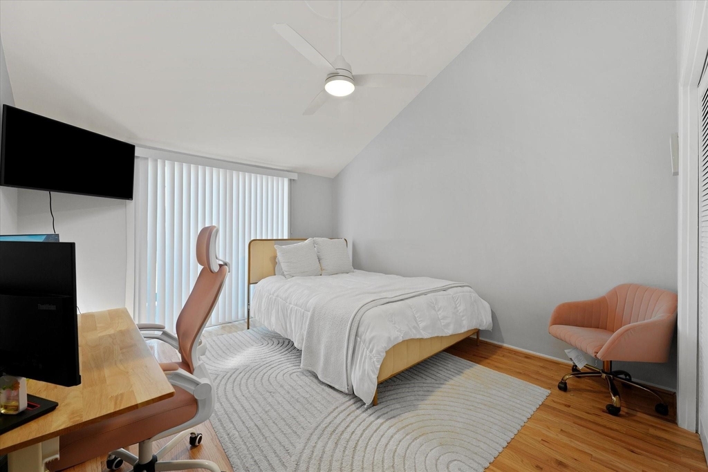 4319 Travis Street - Photo 11