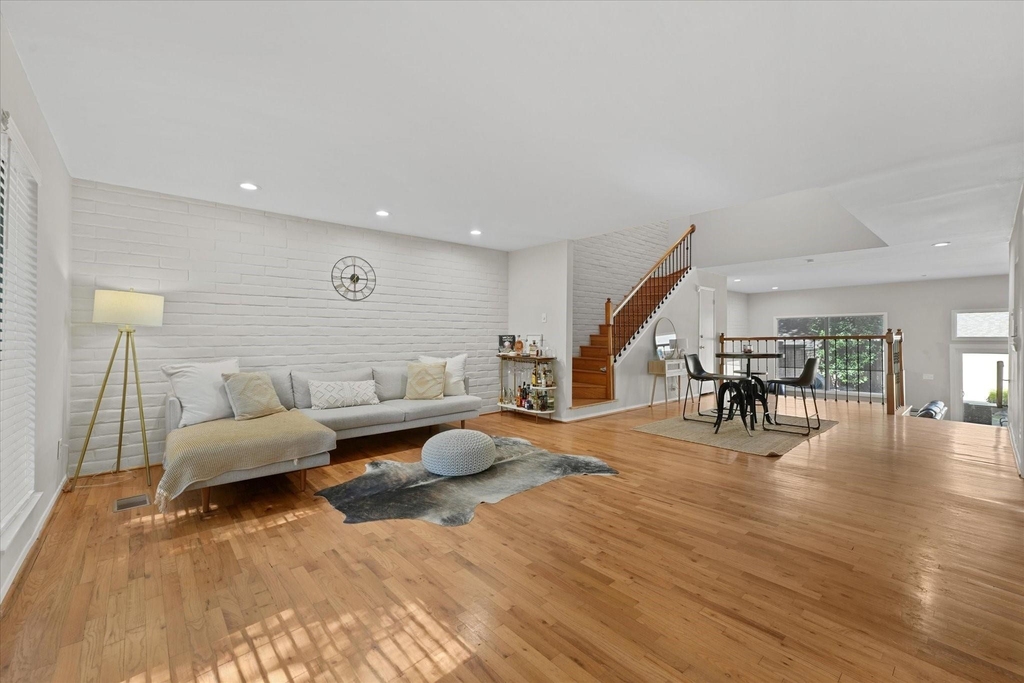 4319 Travis Street - Photo 0