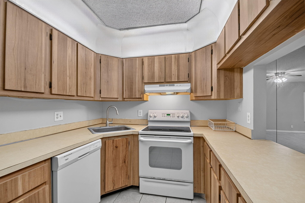 1002 Green Pine Boulevard - Photo 13