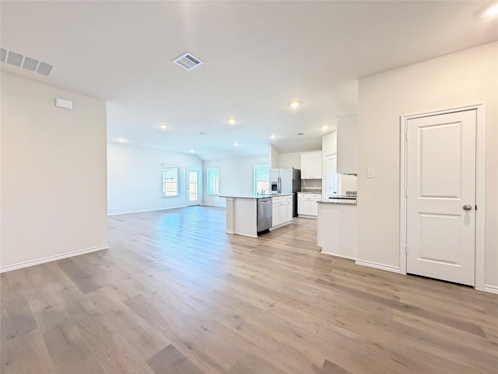 629 Dunhill Road - Photo 9