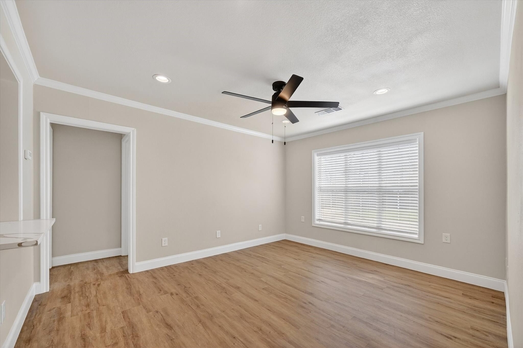 115 S Morris Street - Photo 13