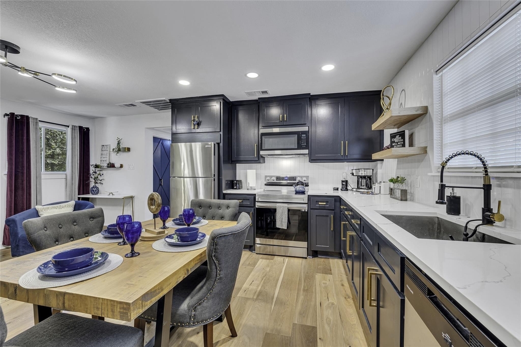 1428 N Main Street - Photo 5