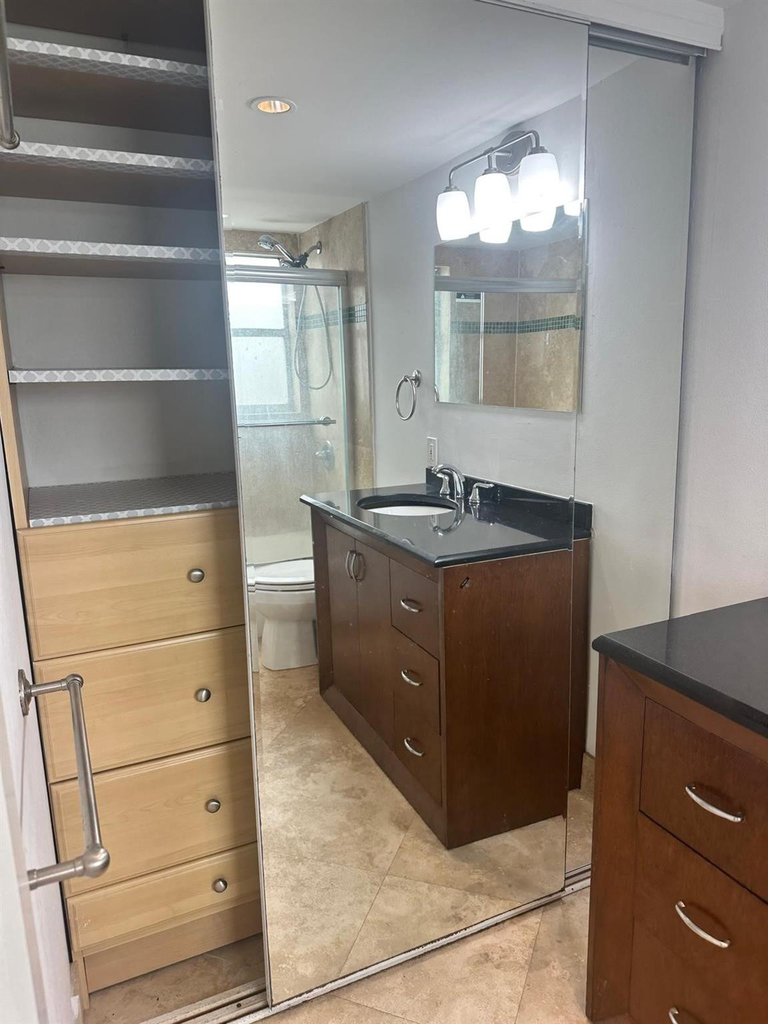 1881 Washington Avenue - Photo 28