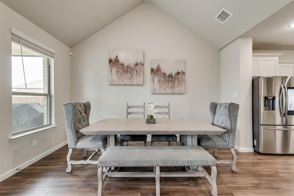 529 Ardsley Lane - Photo 4