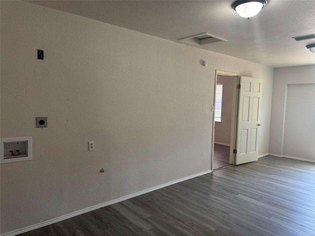1229 Greenbrier Drive - Photo 13